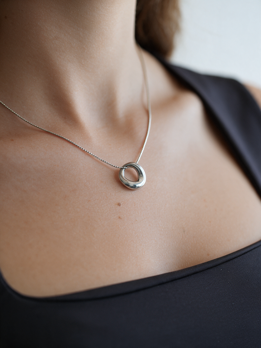 Collar Sol Radiante con fusión en Oro 18K