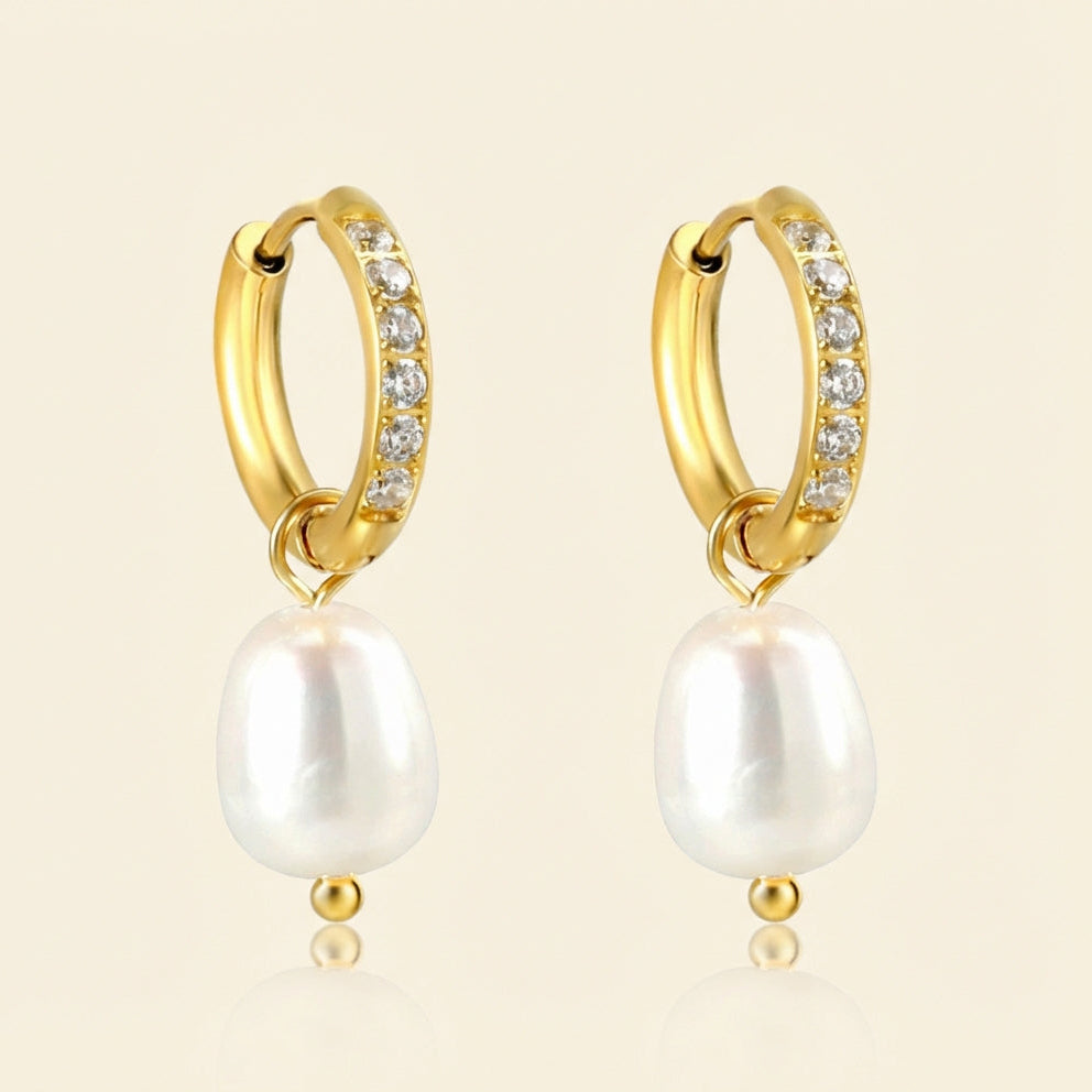 Pendientes Pearl & Diamond Halo con fusión en Oro 18K