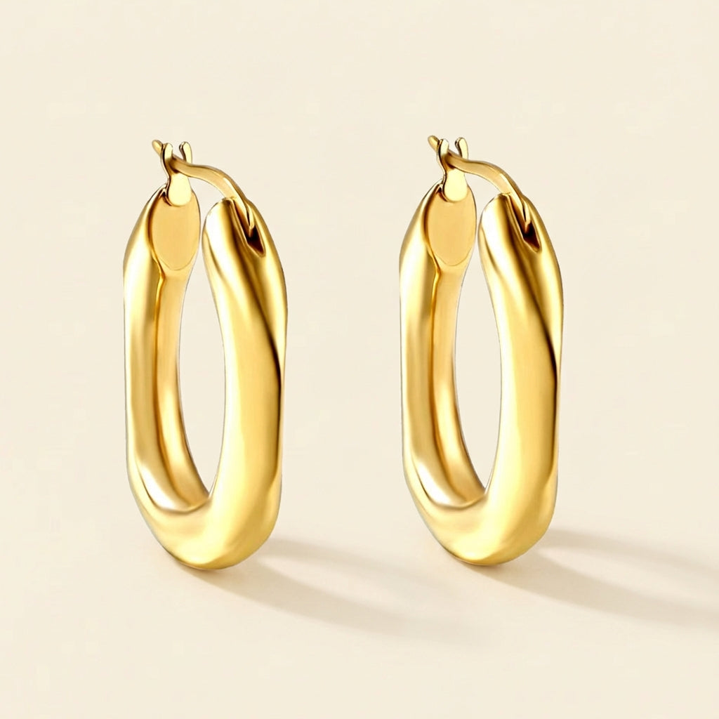 Pendientes Hollow Square con fusión en Oro 18K