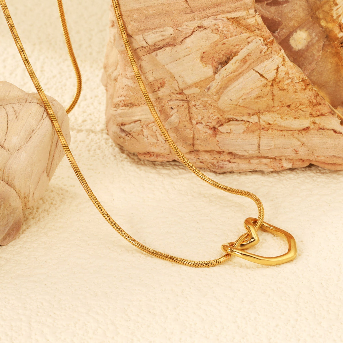 Collar Amore Flow con fusión en Oro 18K