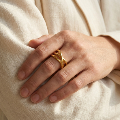 Anillo Entrelazado Alba con fusión en Oro 18K
