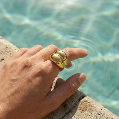 Anillo Dune Gold con fusión en Oro 18K