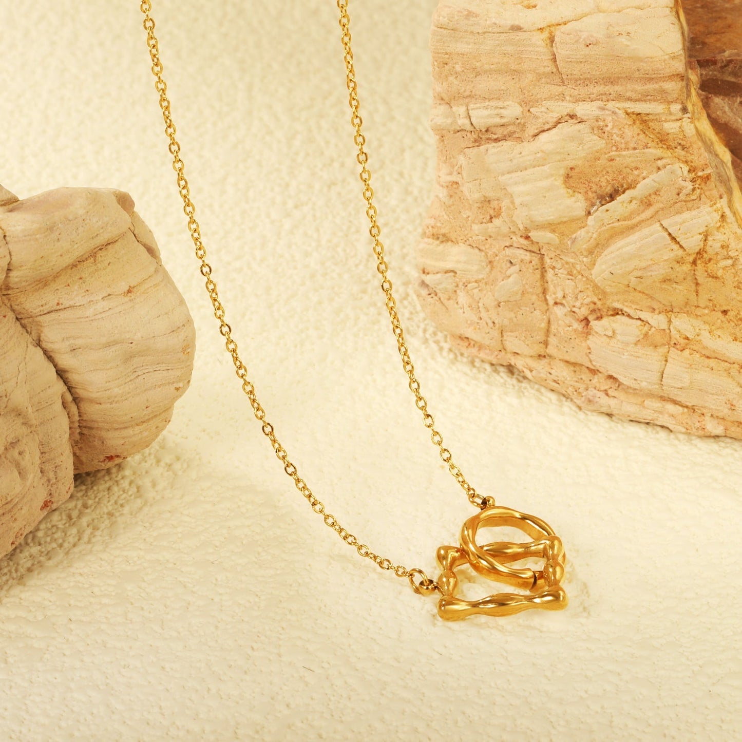 Collar Square & Round Link con fusión en Oro 18K