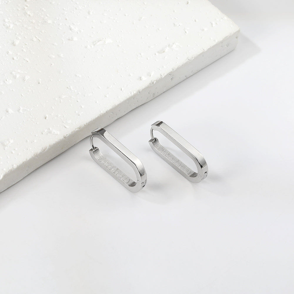 Pendientes Oval Buckle Link con fusión en Oro 18K