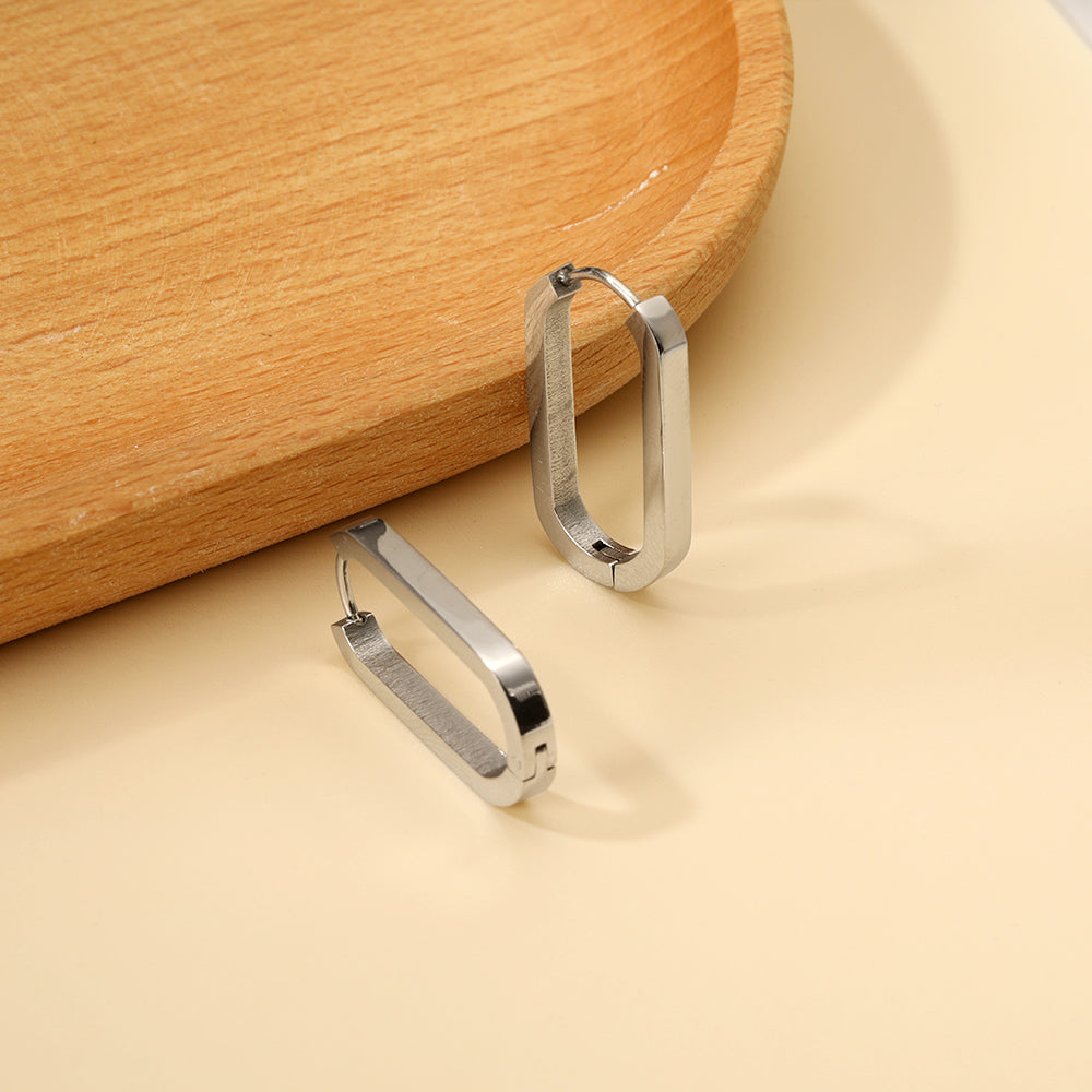 Pendientes Oval Buckle Link con fusión en Oro 18K