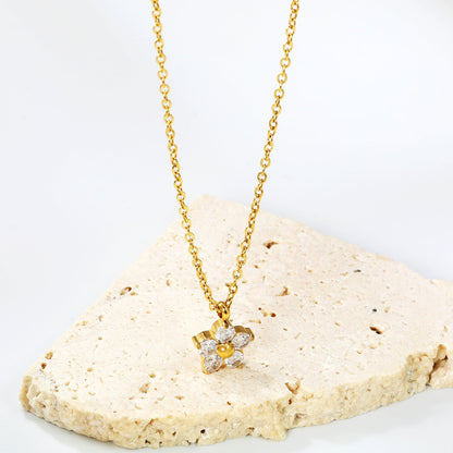 Collar Five Petal Zirconium con fusión en Oro 18K