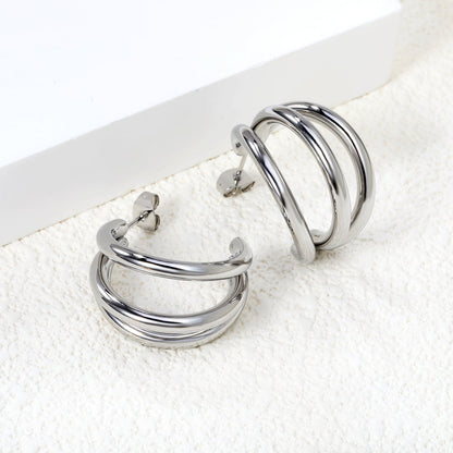 Pendientes C-Curve Triple con fusión en Oro 18K