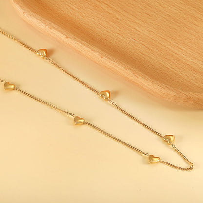 Collar 8 Hearts Love Chain con fusión en Oro 18K