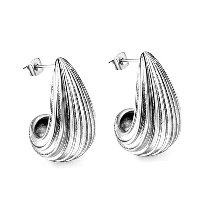 Pendientes Vertical Drop Oval con fusión en Oro 18K
