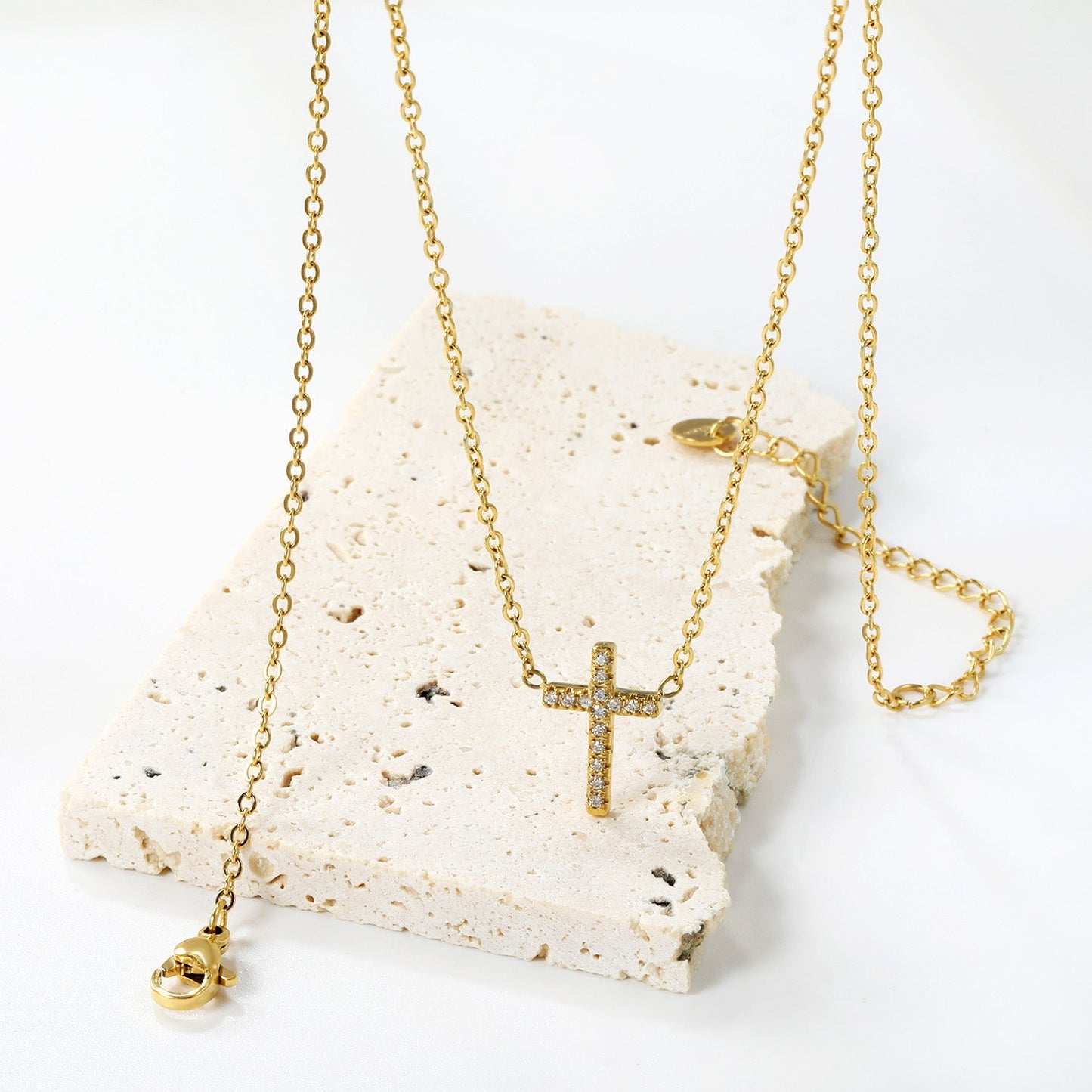 Collar Cross Diamond Shine con fusión en Oro 18K