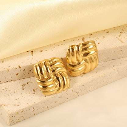Pendientes Square Knitted Texture con fusión en Oro 18K