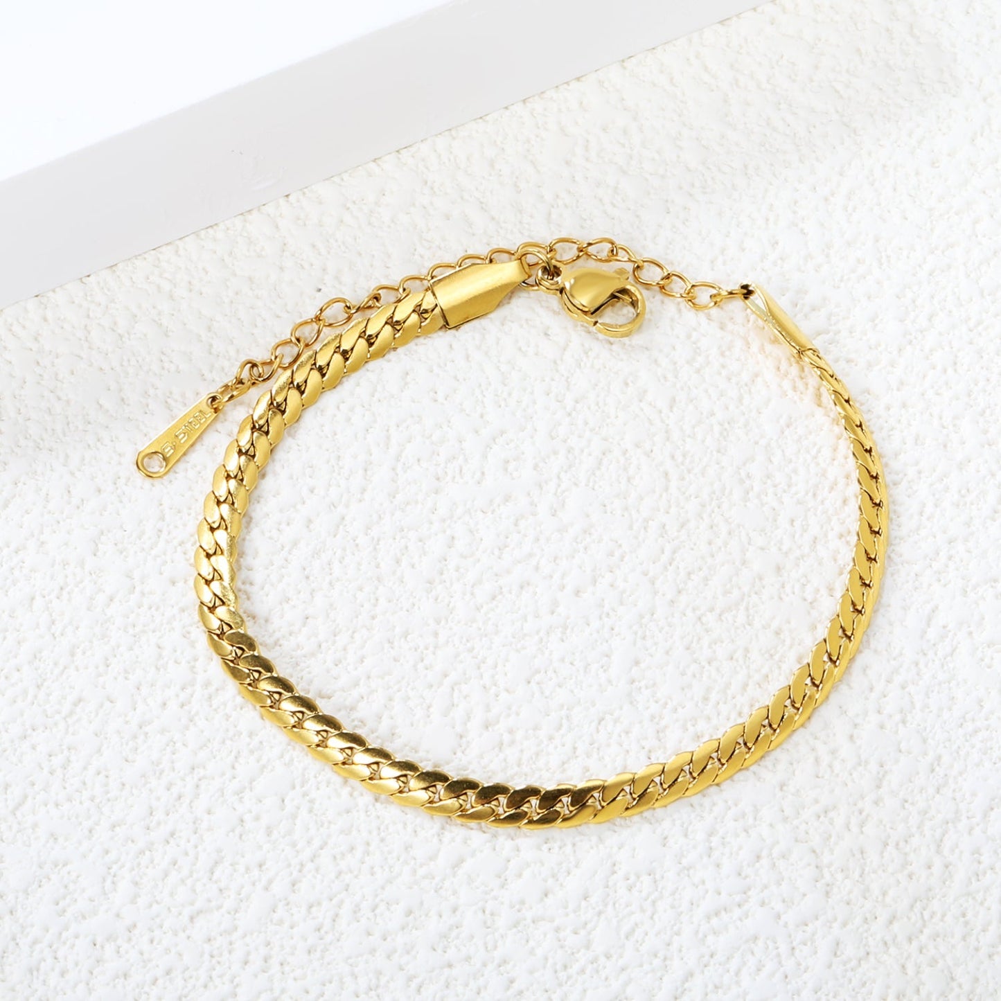 Pulsera Braided Two Strands con fusión en Oro 18K