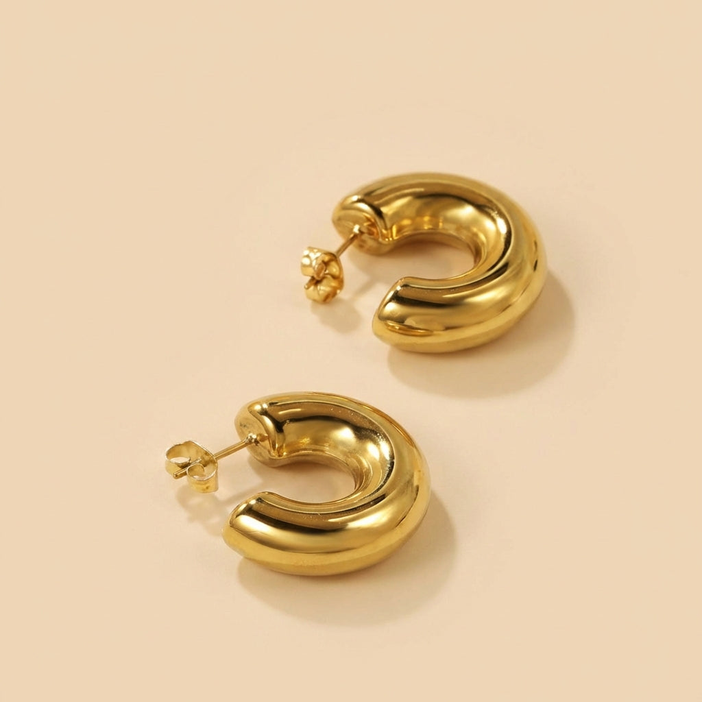 Pendientes C-Curve Essential con fusión en Oro 18K