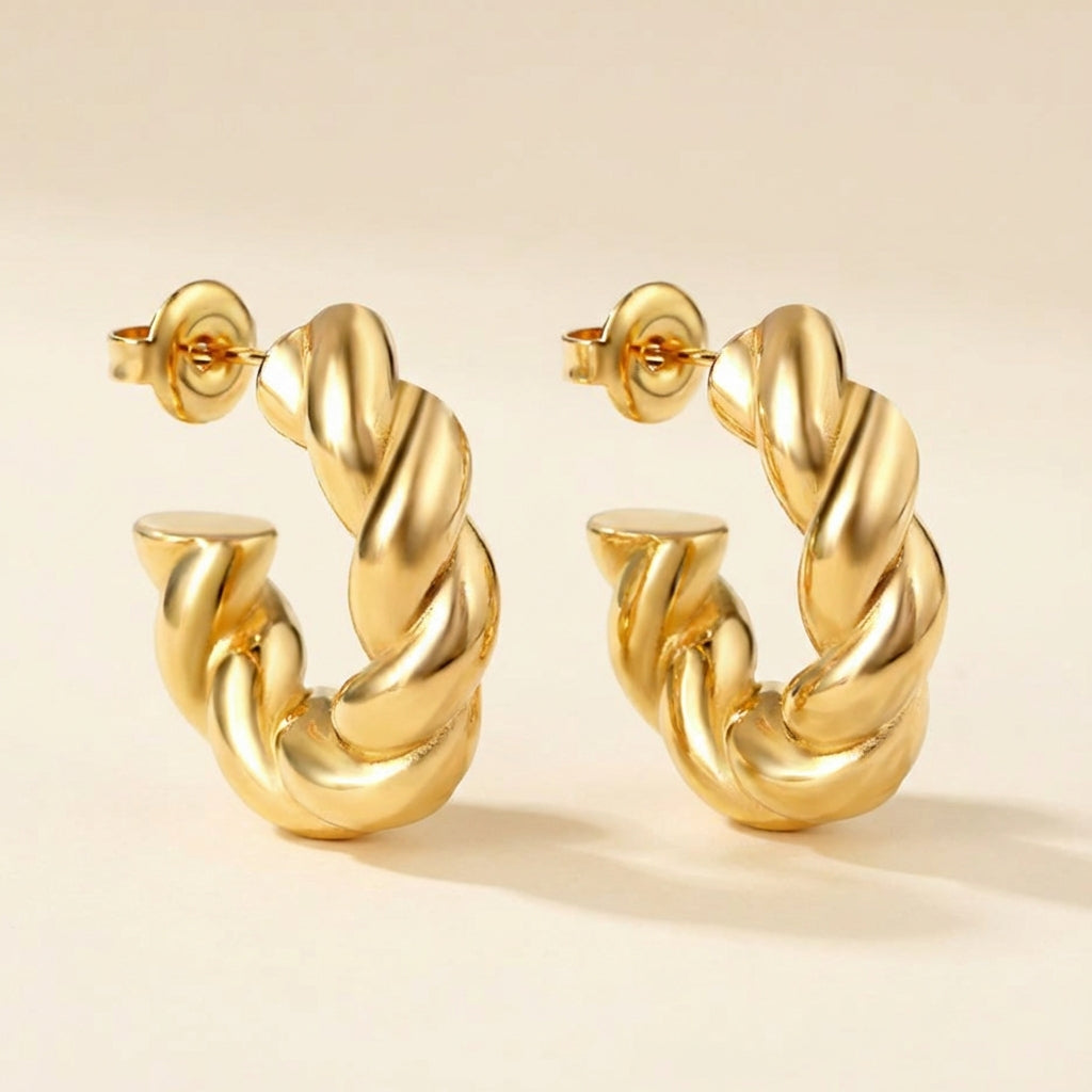 Pendientes Semicircle Buckle con fusión en Oro 18K