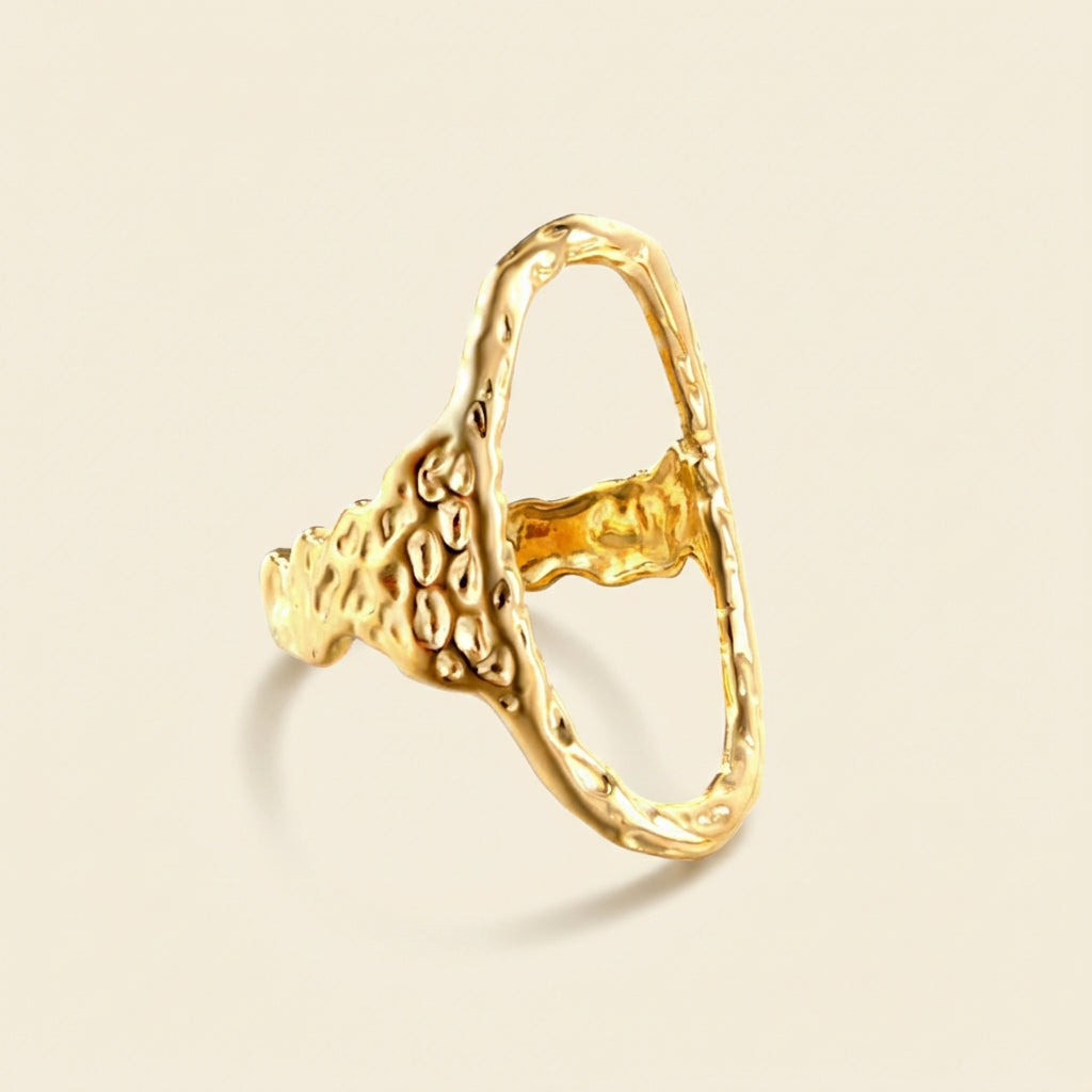 Anillo Oval Shape 18K con fusión en Oro 18K