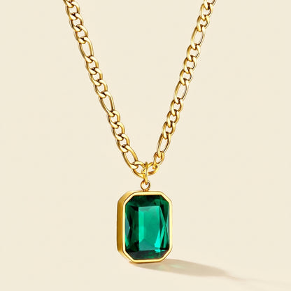 Collar Rectangle Diamond Pendant con fusión en Oro 18K