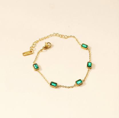 Pulsera Talismán Esmeralda con fusión en Oro 18K