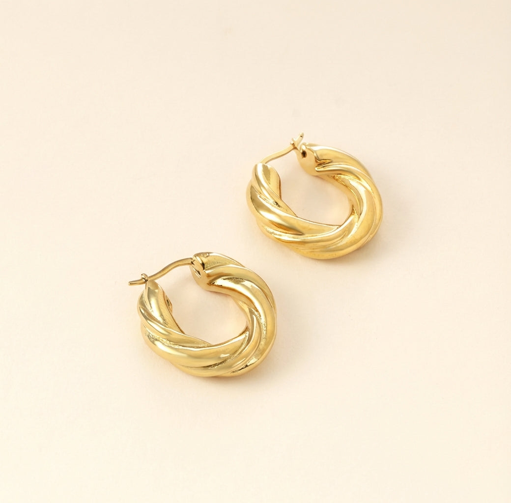 Pendientes Aro Twist Florence con fusión en Oro 18K