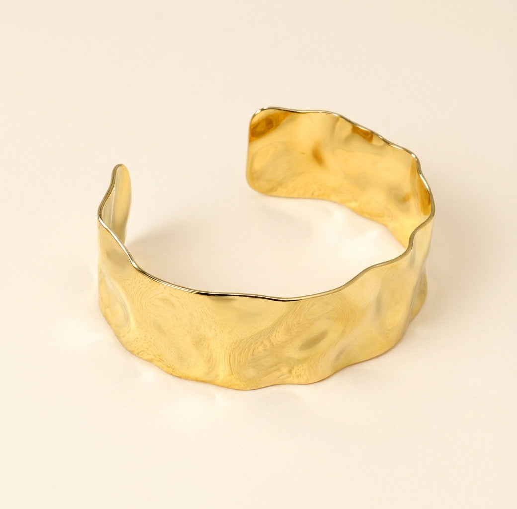 Brazalete Wide Soft con fusión en Oro 18K