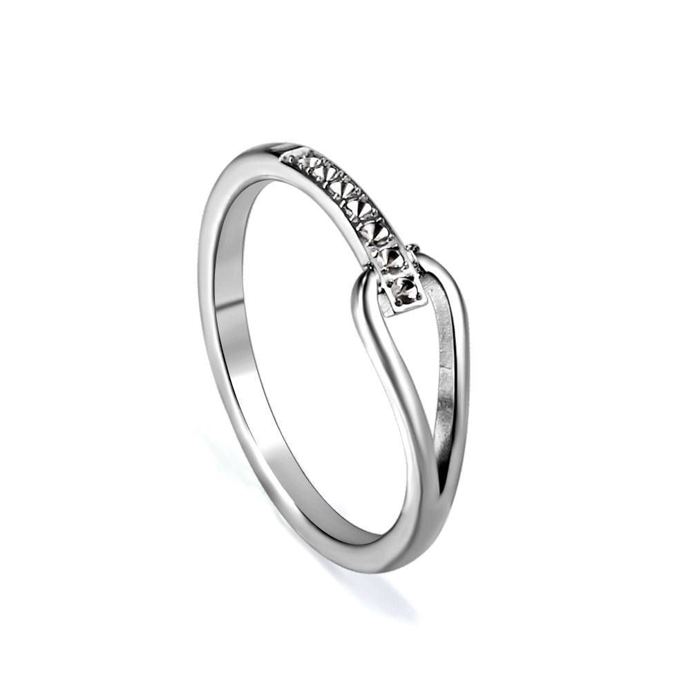 Anillo Water Drop Diamond con fusión en Oro 18K
