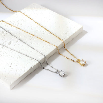 Collar Piedra Eterna con fusión en Oro 18K