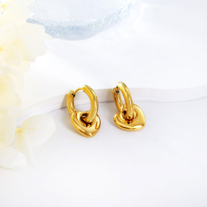Pendientes Heart Circle Charm con fusión en Oro 18K