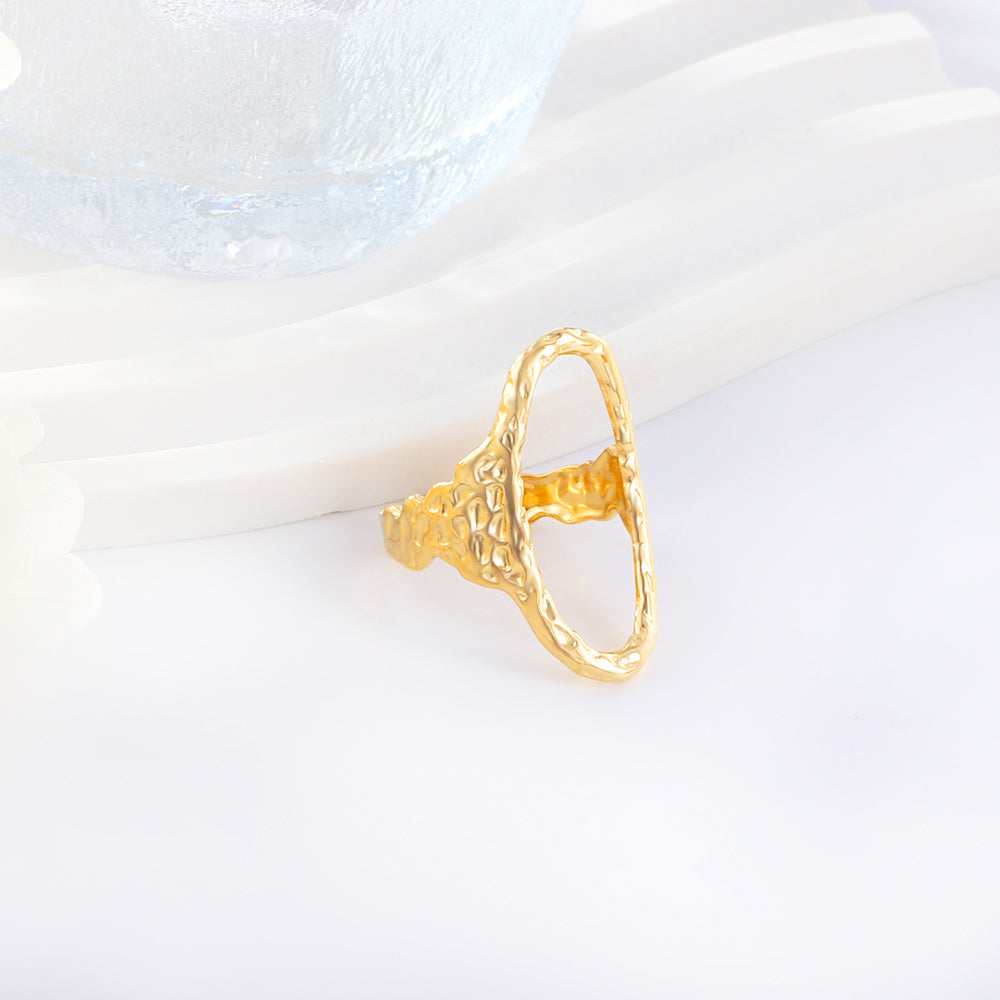 Anillo Oval Shape 18K con fusión en Oro 18K