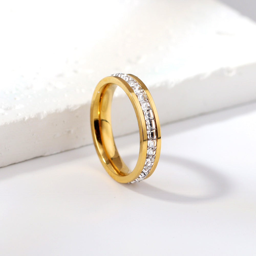 Anillo Latest Design 18K con fusión en Oro 18K