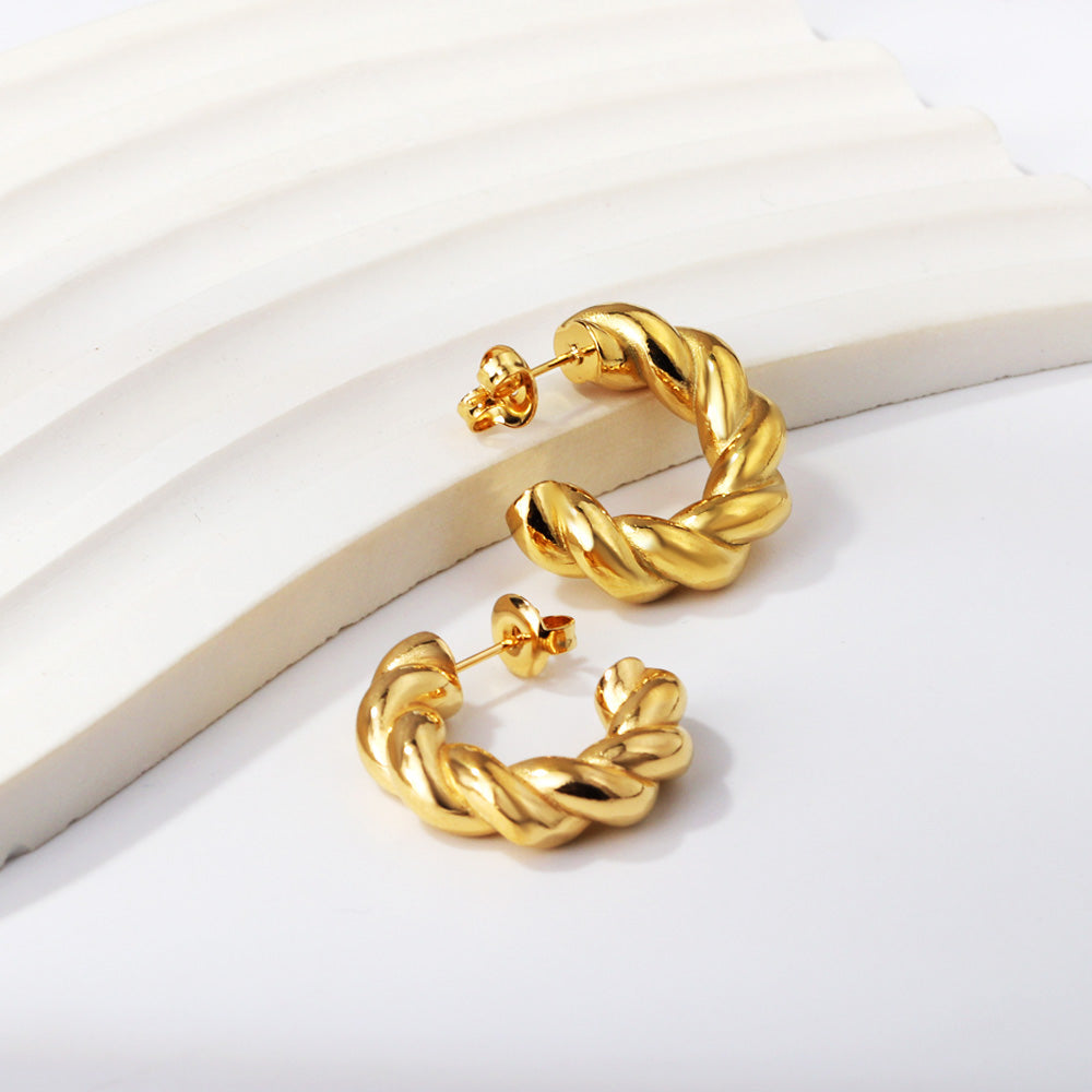 Pendientes Semicircle Buckle con fusión en Oro 18K