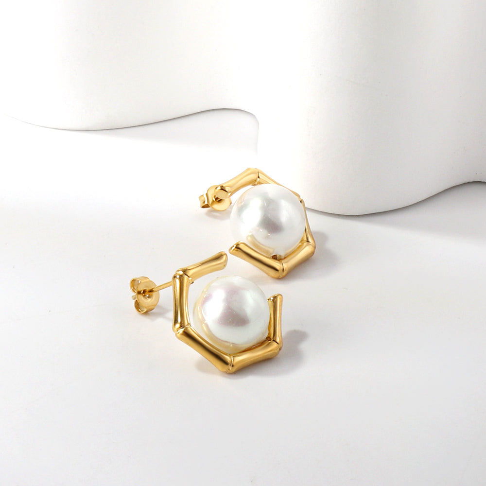 Pendientes Pentagonal Pearl con fusión en Oro 18K