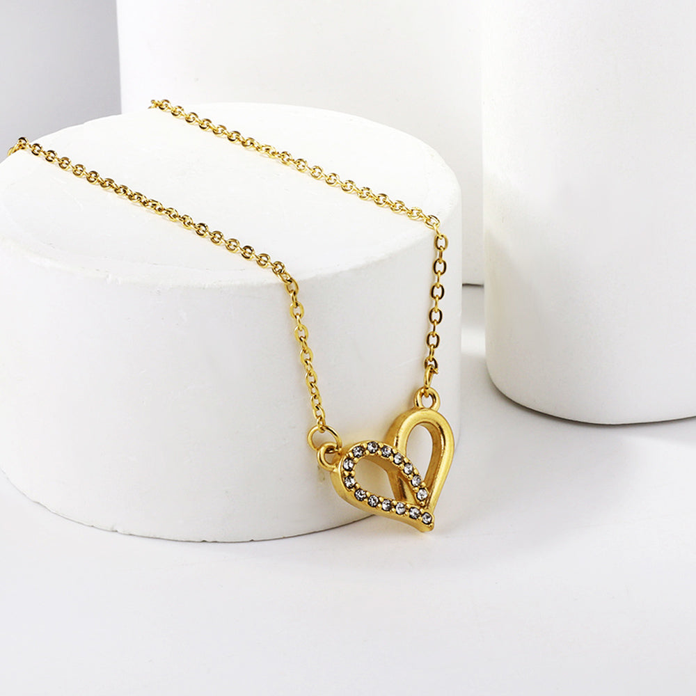 Collar Heart Circle Diamond con fusión en Oro 18K