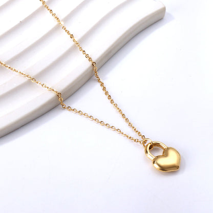 Collar Heart Lock Secure con fusión en Oro 18K