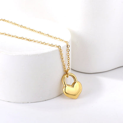 Collar Heart Lock Secure con fusión en Oro 18K
