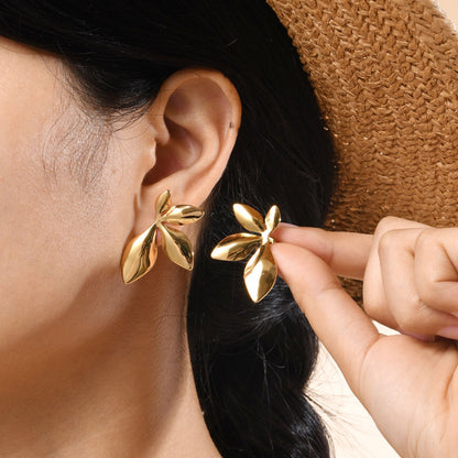 Pendientes Flora con fusión en Oro 18K