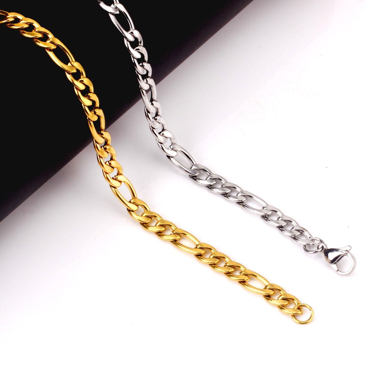 Pulsera Figaro Chain con fusión en Oro 18K